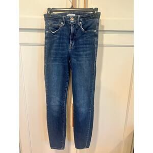 Good American Good Legs women’s jeans size 0/25 mid rise medium wash